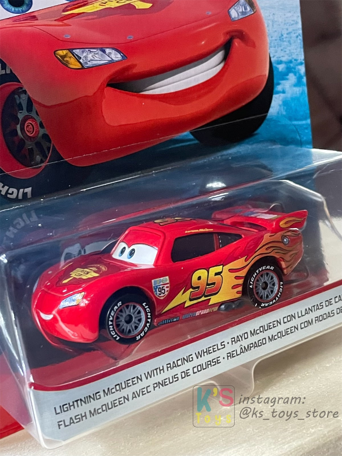 DISNEY PIXAR CARS "LIGHTNING MCQUEEN WITH RACING WHEELS" WGP - BNIP