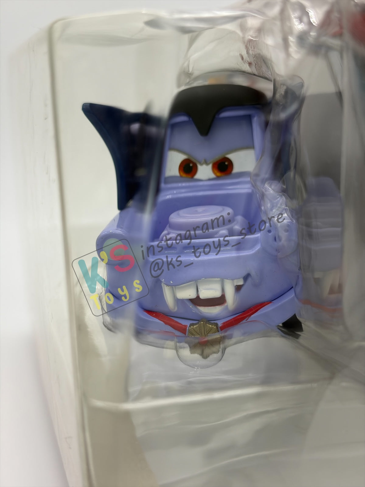 DELUXE DISNEY PIXAR CARS BY MATTEL, "DRACULA MATER" - BNIP