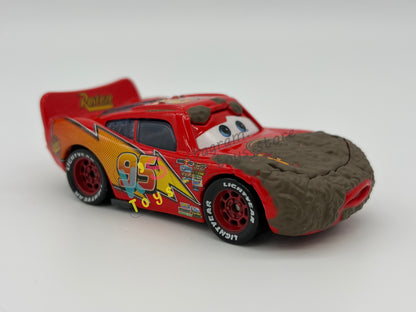 PRE-OWNED / LOOSE DISNEY PIXAR CARS - "MUDDY LIGHTNING MCQUEEN" - FINAL LAP SERIES - DISPLAYED CONDITION