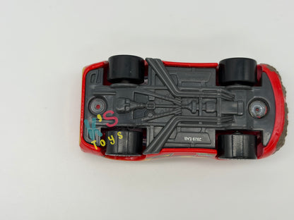 PRE-OWNED / LOOSE DISNEY PIXAR CARS - "MUDDY LIGHTNING MCQUEEN" - FINAL LAP SERIES - DISPLAYED CONDITION