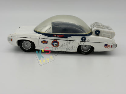 PRE-OWNED / LOOSE DISNEY STORE OF DISNEY PIXAR CARS 1:43 - IMPALA XIII, AUTONAUT LIGHTNING MCQUEEN, AND MOON MATER - MATER ON THE MOON SERIES - IN GOOD CONDITION