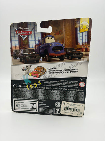 RARE DELUXE DISNEY PIXAR CARS "GREM WITH CAMERA" - LEMONS - BNIP