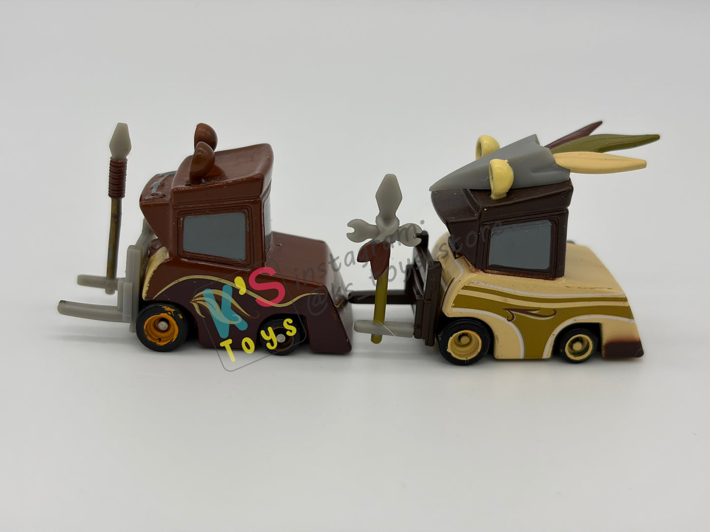 PRE-OWNED / LOOSE DISNEY PIXAR CARS - "PITTY AS LOGRAY + PITTY AS WICKET" - STAR WARS DISNEY PARKS SERIES - DISPLAYED CONDITION
