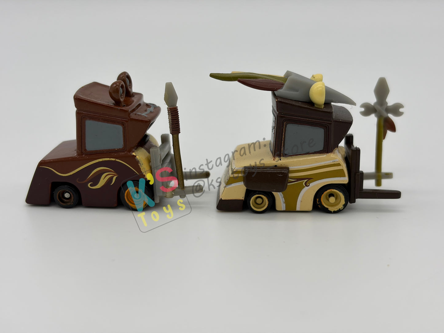 PRE-OWNED / LOOSE DISNEY PIXAR CARS - "PITTY AS LOGRAY + PITTY AS WICKET" - STAR WARS DISNEY PARKS SERIES - DISPLAYED CONDITION