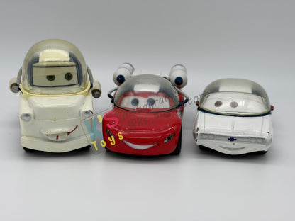 PRE-OWNED / LOOSE DISNEY STORE OF DISNEY PIXAR CARS 1:43 - IMPALA XIII, AUTONAUT LIGHTNING MCQUEEN, AND MOON MATER - MATER ON THE MOON SERIES - IN GOOD CONDITION