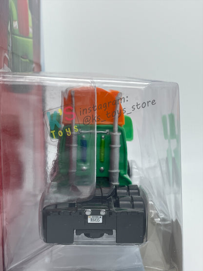 DELUXE DISNEY PIXAR CARS BY MATTEL, "CIRCUS CAB" DELUXE - SUPER CHASE SERIES - BNIP