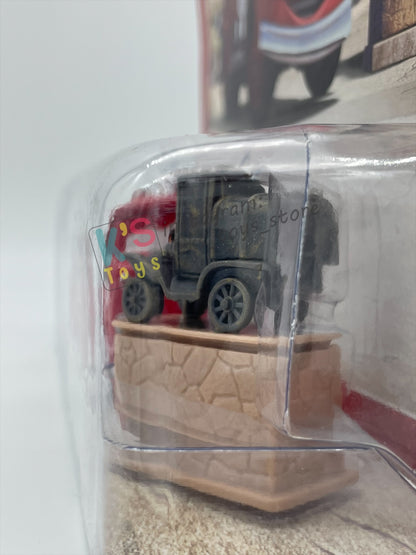 Disney Pixar Cars 1:55 by MATTEL, 2-Pack "RED AND STANLEY" Movie Moments 2006 - BNIP