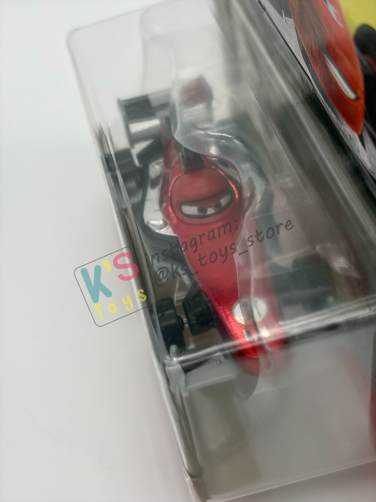 DISNEY PIXAR CARS 1:55 BY MATTEL - "RED RACING FRANCESCO BERNOULLI " - RED RACING SERIES - BNIP