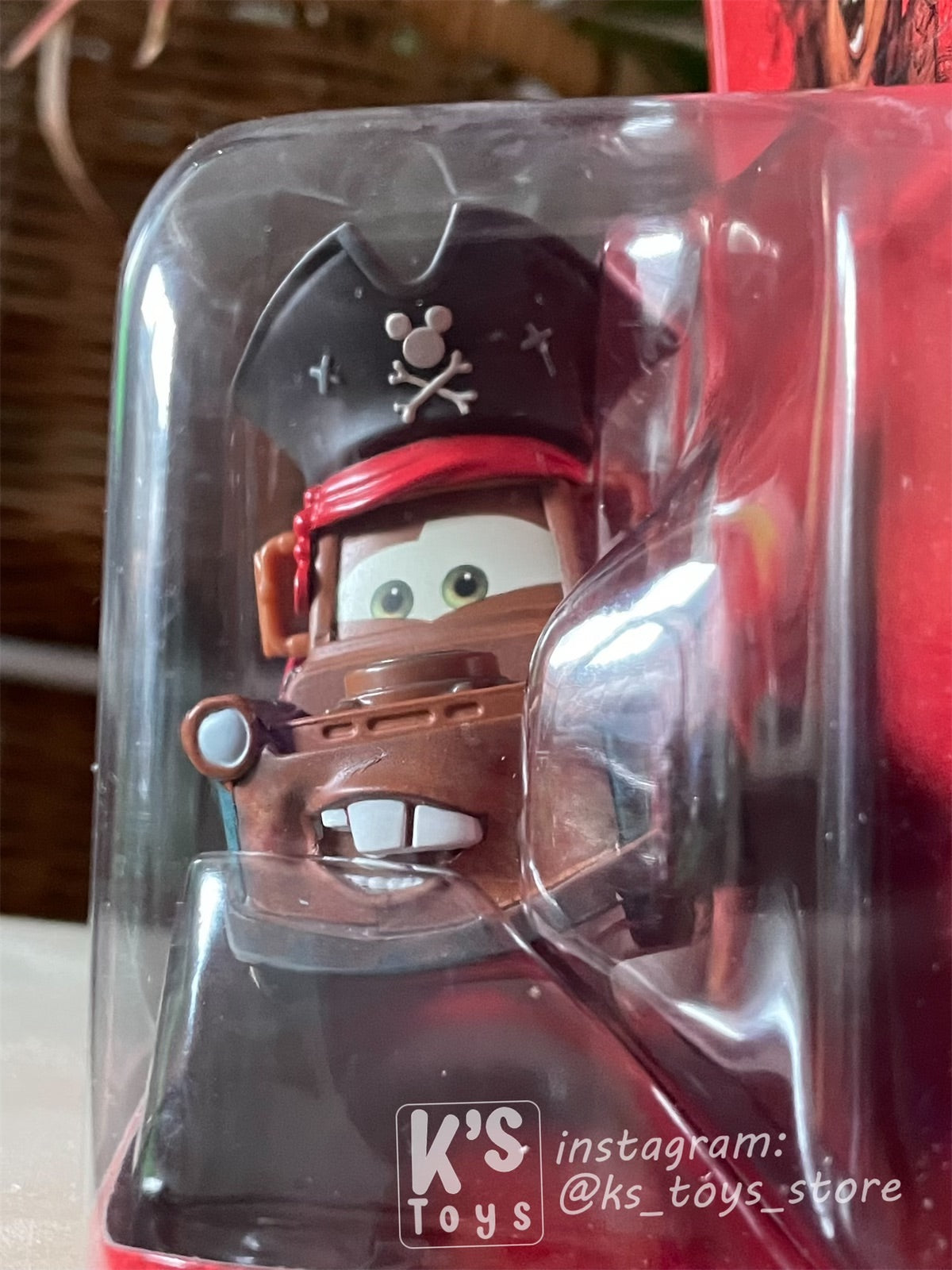 EXCLUSIVE DISNEY PARKS RELEASED DISNEY PIXAR CARS "PIRATE MATER" BNIP