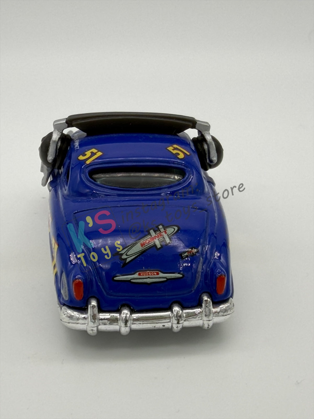 PRE-OWNED / LOOSE DISNEY PIXAR CARS 1:55 BY MATTEL - "PIT CREW MEMBER FABULOUS HUDSON HORNET" CARS SERIES - NEAR MINT CONDITION
