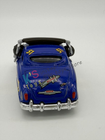 PRE-OWNED / LOOSE DISNEY PIXAR CARS 1:55 BY MATTEL - "PIT CREW MEMBER FABULOUS HUDSON HORNET" CARS SERIES - NEAR MINT CONDITION