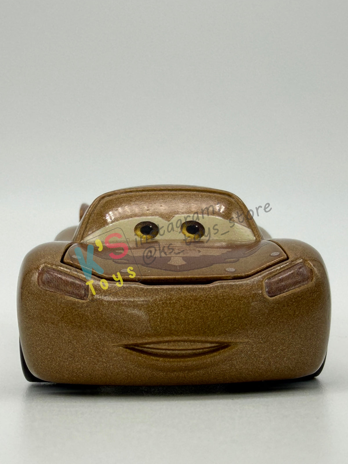 PRE-OWNED / LOOSE DISNEY PIXAR CARS 1:55 BY MATTEL - "TIME TRAVEL LIGHTNING MCQUEEN" RADIATOR SPRINGS BEGINNING GIFT PACK SERIES - IN MINT CONDITION