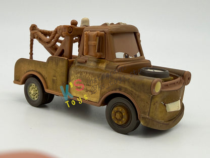 PRE-OWNED / LOOSE DISNEY PIXAR CARS 1:55 BY MATTEL - "TIME TRAVEL MATER" RADIATOR SPRINGS BEGINNING GIFT PACK SERIES - IN MINT CONDITION