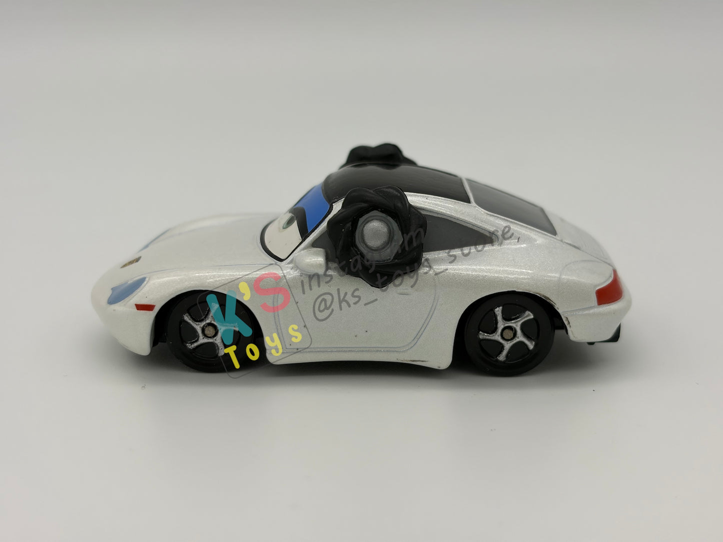 PRE-OWNED / LOOSE DISNEY PIXAR CARS - "SALLY AS PRINCESS LEIA" STAR WARS SERIES - NEAR MINT CONDITION - READ DESCRIPTION!!!!!!!!!!