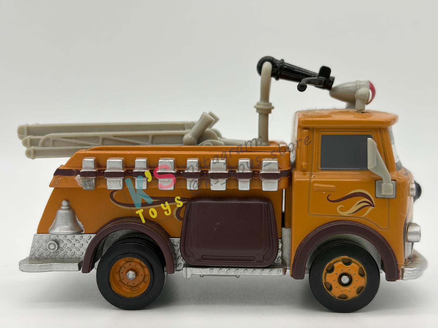 PRE-OWNED / LOOSE DISNEY PIXAR CARS - "RED AS CHEWBACCA" STAR WARS SERIES - NEAR MINT CONDITION - READ DESCRIPTION!!!!!!!!!!