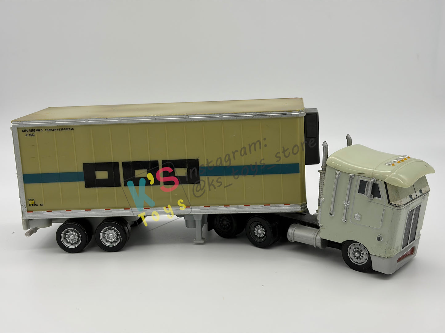 PRE-OWNED / LOOSE HAULER DISNEY PIXAR CARS BY MATTERL, "BEN CRANKLESHAFT HAULER" CARS SERIES - IN GOOD CONDITION - READ DESCRIPTION!!!