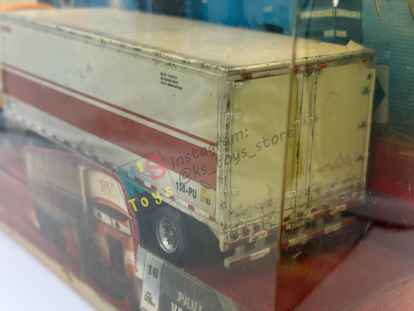 Hauler Disney Pixar Cars by Mattel, Paul Valdez #16 Hauler - BNIP ** BLISTER IS CRACKED**