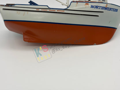 DISNEY STORE EXCLUSIVE DISNEY PIXAR CARS 1:43 - CRABBY BOAT - CARS 3 SERIES - PRE-OWNED IN GOOD CONDITION