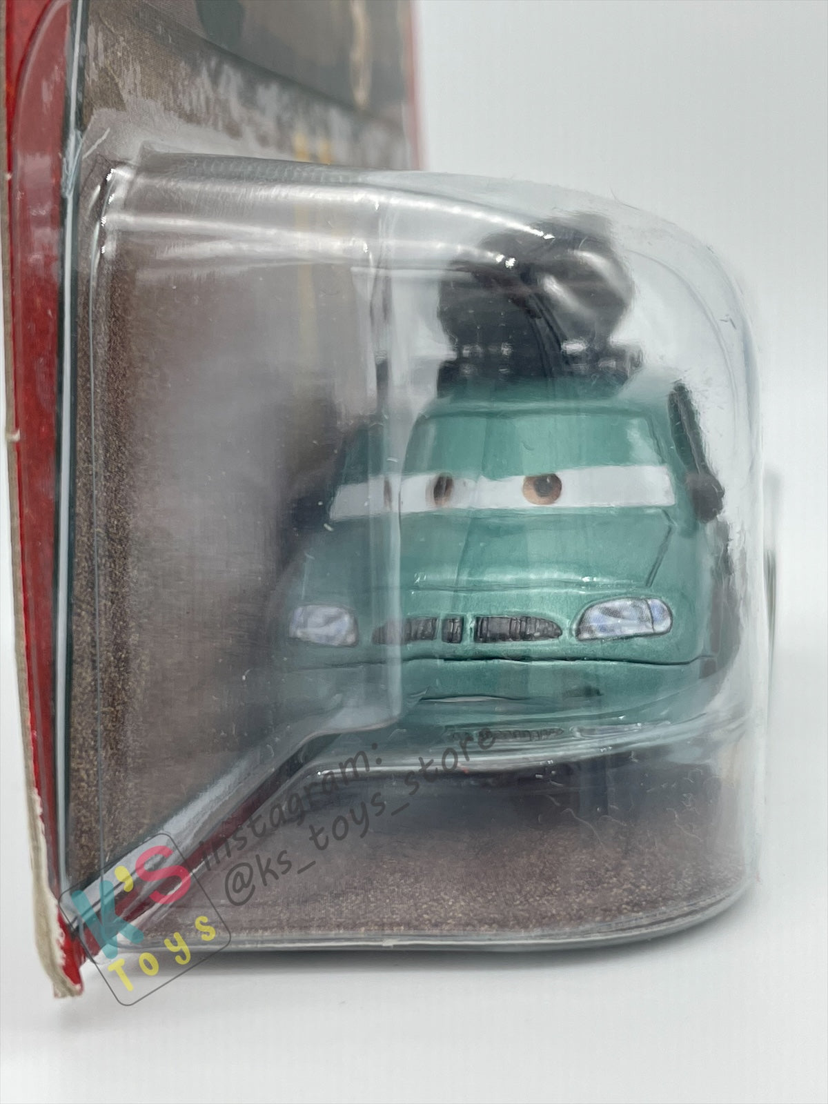 DISNEY PIXAR CARS BY MATTEL, "VAN #61" THE WORLD OF CARS - BNIP
