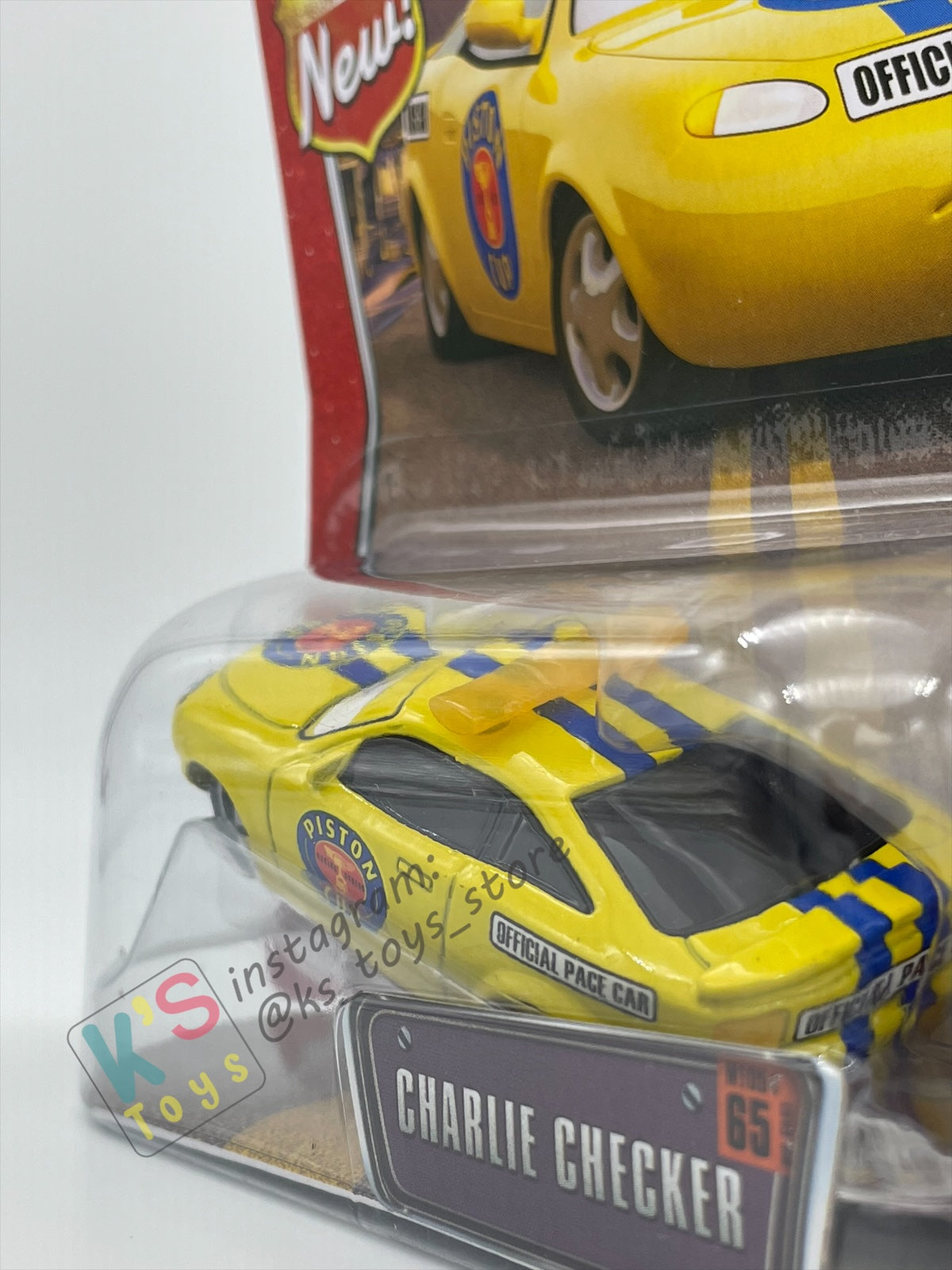 DISNEY PIXAR CARS "CHARLIE CHECKER" THE WORLD OF CARS SERIES- BNIP