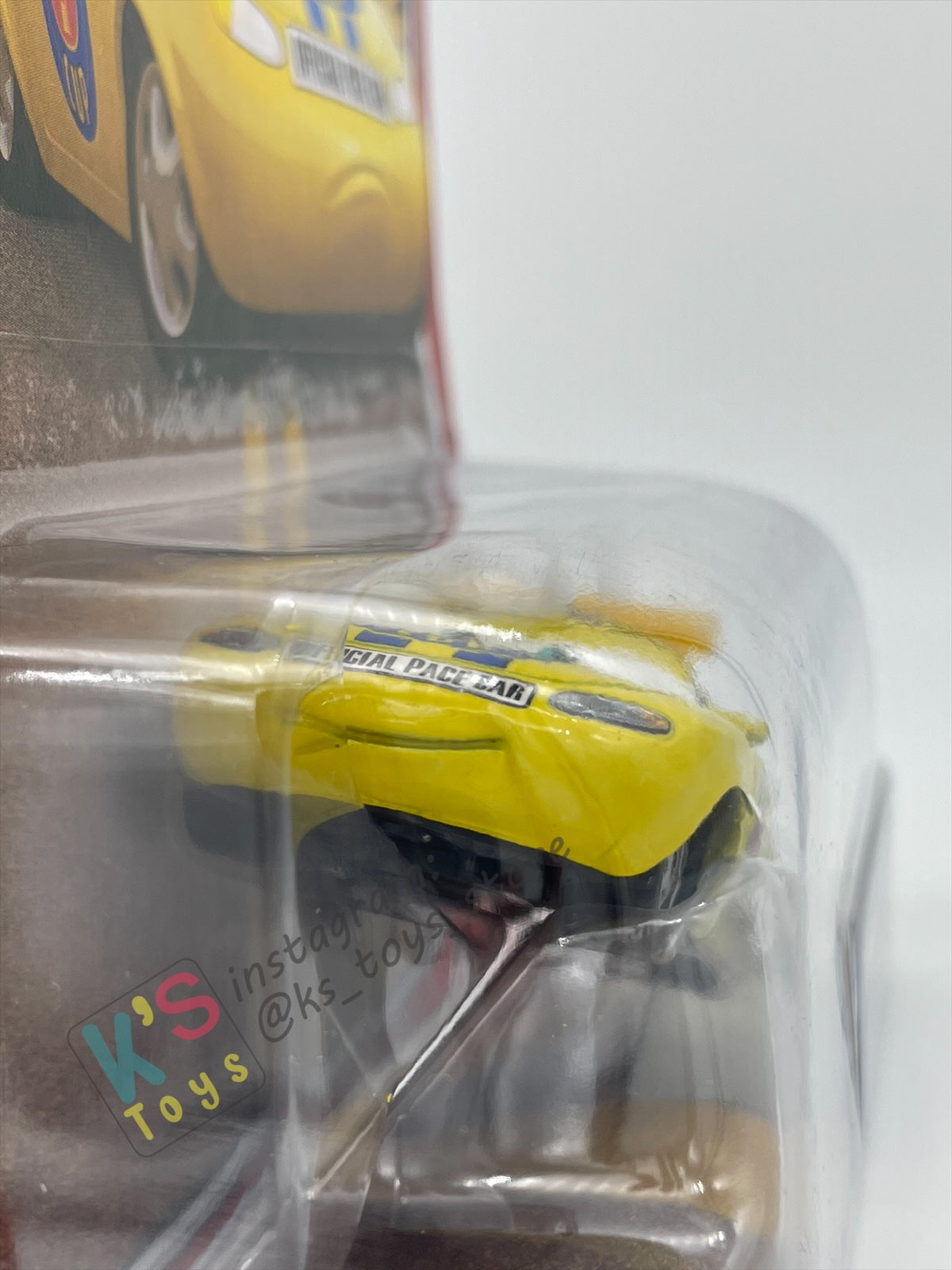 DISNEY PIXAR CARS "CHARLIE CHECKER" THE WORLD OF CARS SERIES- BNIP