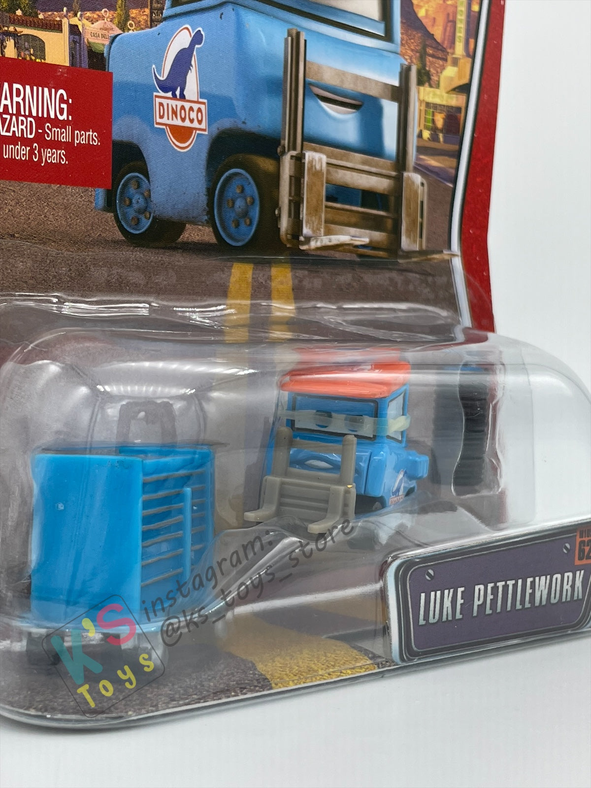 DISNEY PIXAR CARS BY MATTEL,  "LUKE PETTLEWORK" - THE WORLD OF CARS SERIES - BNIP