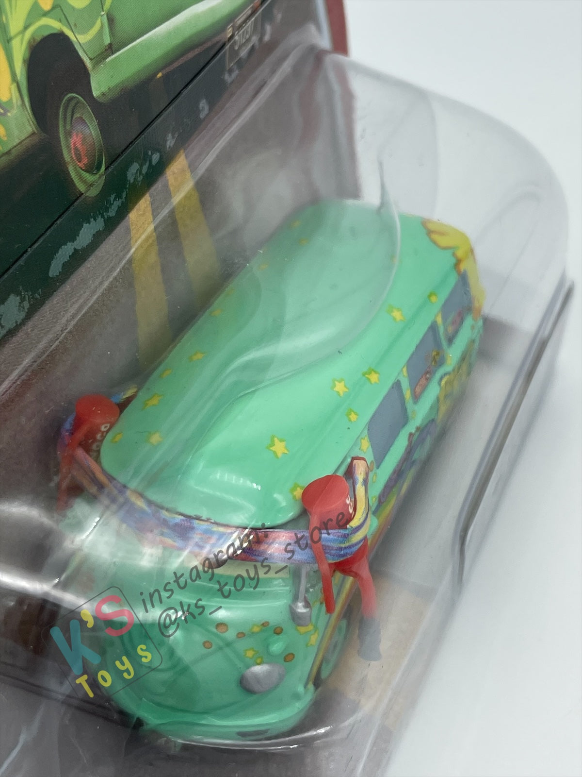 DISNEY PIXAR CARS BY MATTEL, PIT CREW MEMBER FILLMORE #37 - BNIP