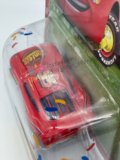DISNEY PIXAR CARS BY MATTEL 1:55 - IMPOUND LIGHTNING MCQUEEN - RACE ORAMA CHASE SERIES - BNIP