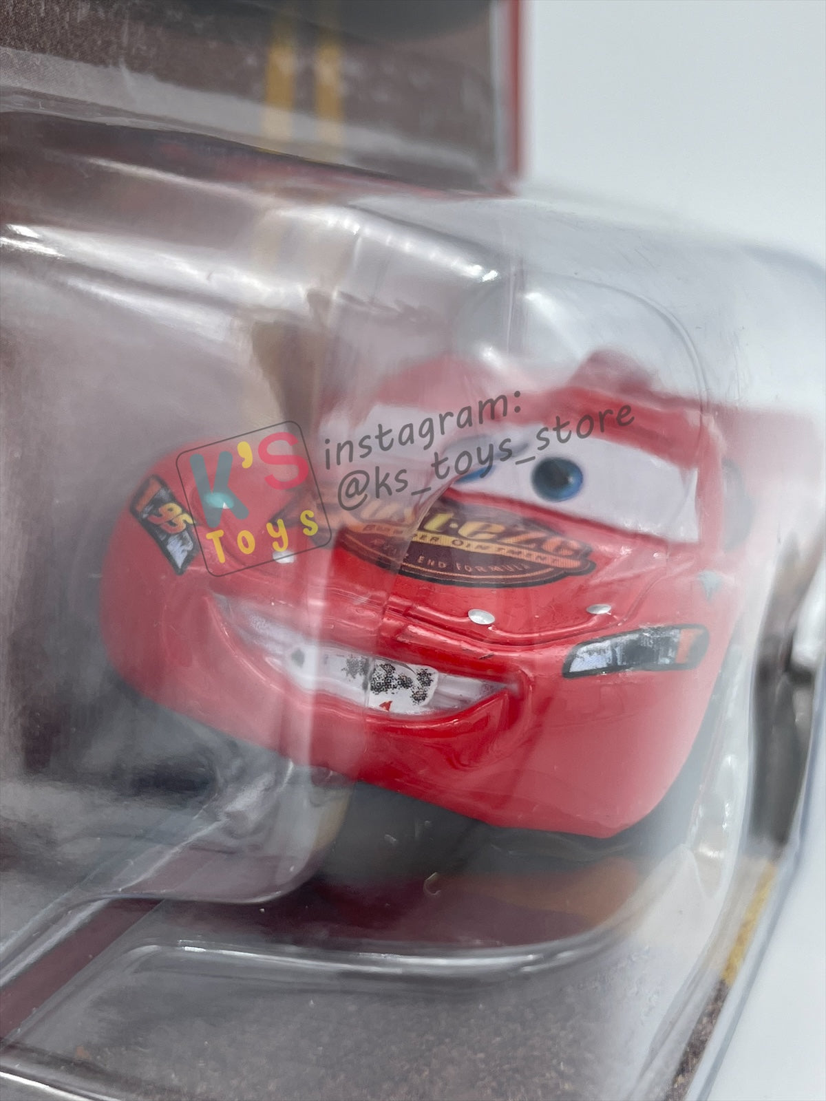 DISNEY PIXAR CARS BY MATTEL 1:55 - BUG MOUTH LIGHTNING MCQUEEN - THE WORLD OF CARS SERIES - BNIP