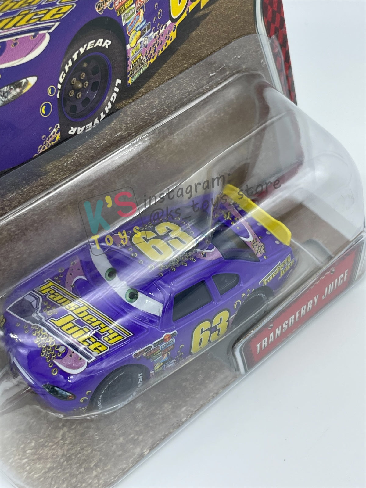 DISNEY PIXAR CARS BY MATTEL 1:55 - TRANSBERRY JUICE - THE WORLD OF CARS KMART SERIES - BNIP