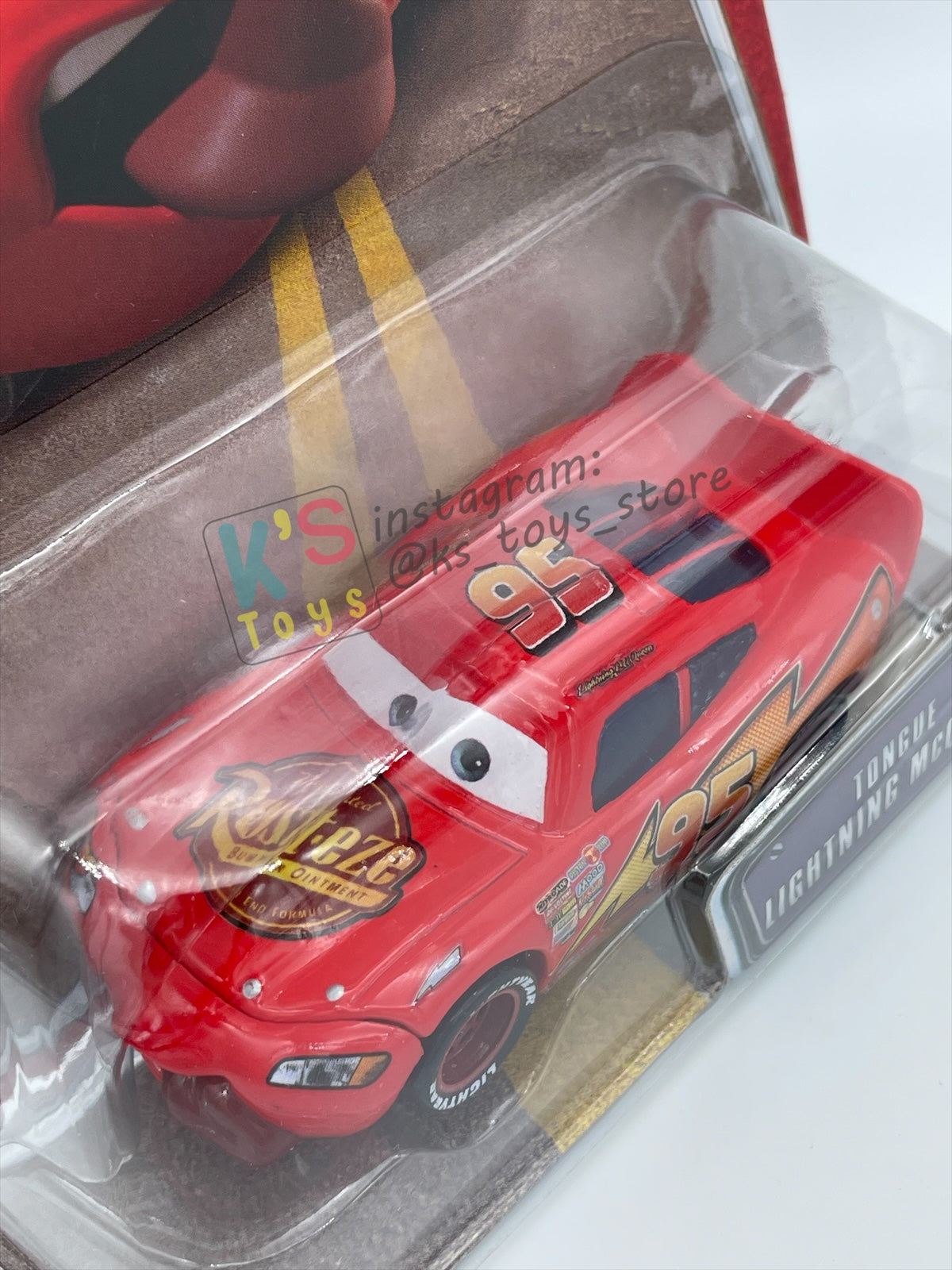 DISNEY PIXAR CARS BY MATTEL - TONGUE LIGHTNING MCQUEEN - THE WORLD OF CARS SERIES - BNIP