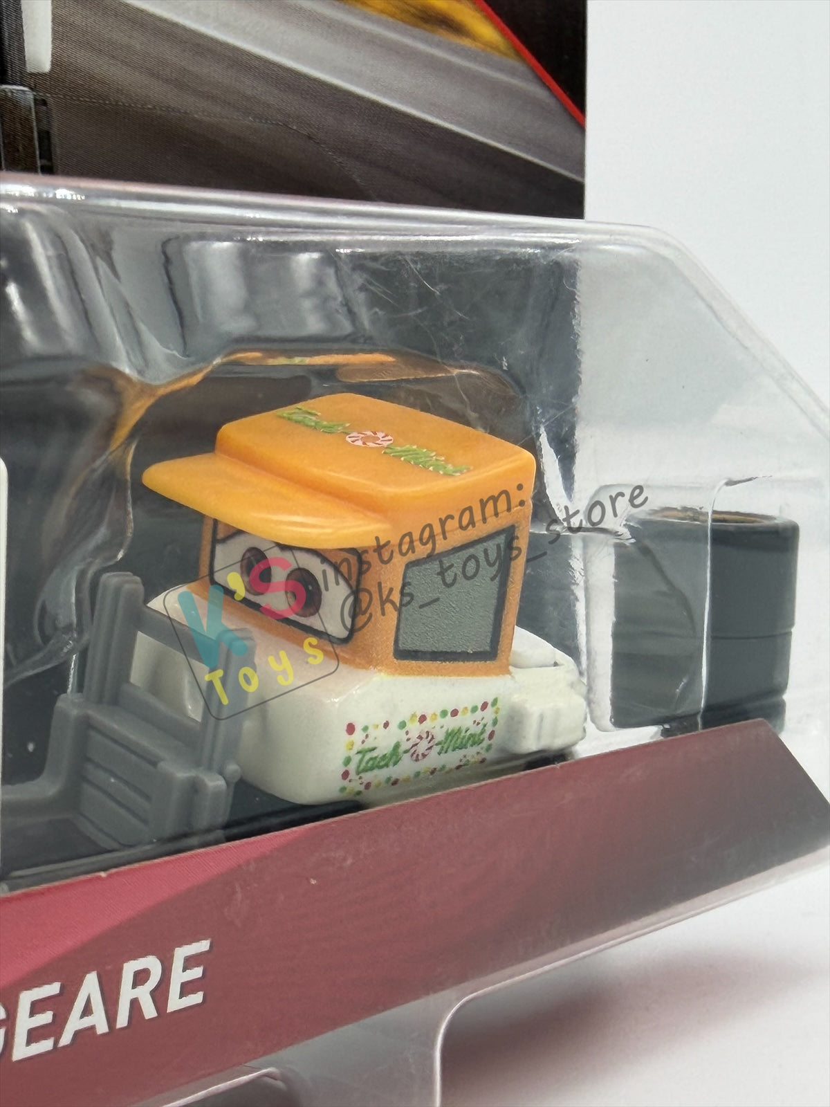DISNEY PIXAR CARS 1:55 BY MATTEL, "BRYN IMAGEARE" CARS DINOCO 400 - BNIP