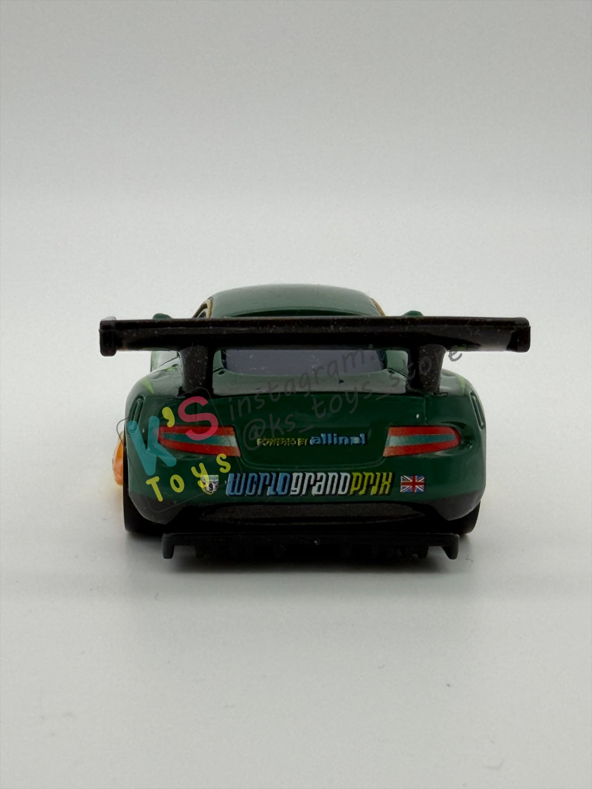 PRE-OWNED / LOOSE DISNEY PIXAR CARS - "NIGEL GEARSLEY WITH FLAMES" CARS SERIES - NEAR MINT CONDITION