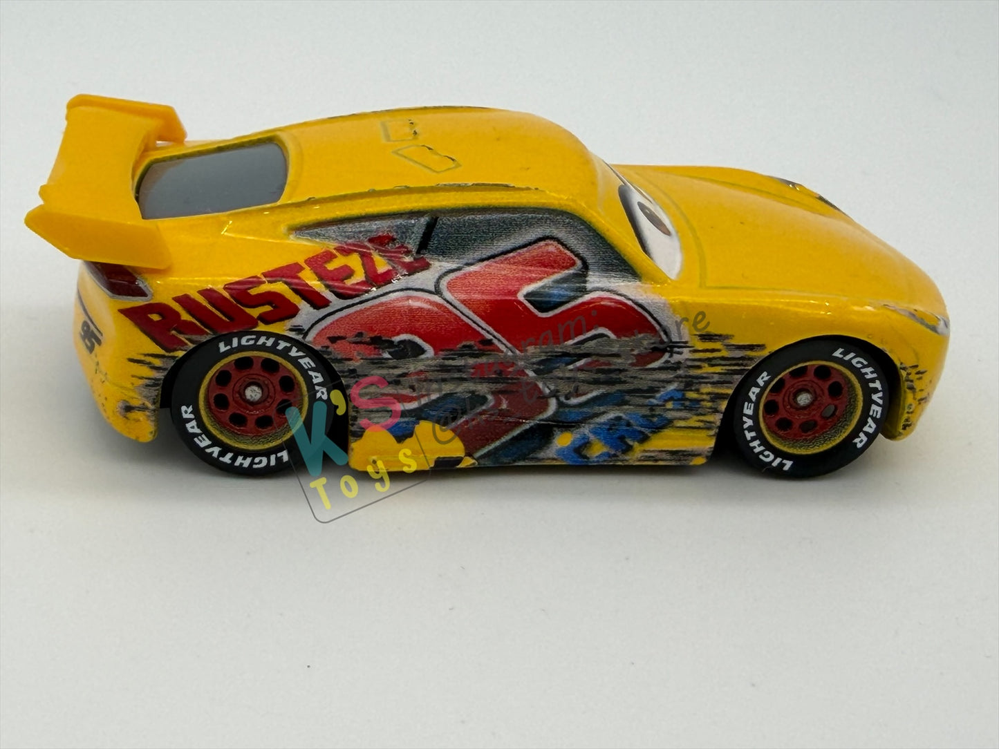 PRE-OWNED / LOOSE DISNEY PIXAR CARS - "TRACK DAMAGE CRUZ RAMIREZ" CARS 3 SERIES - GOOD CONDITION