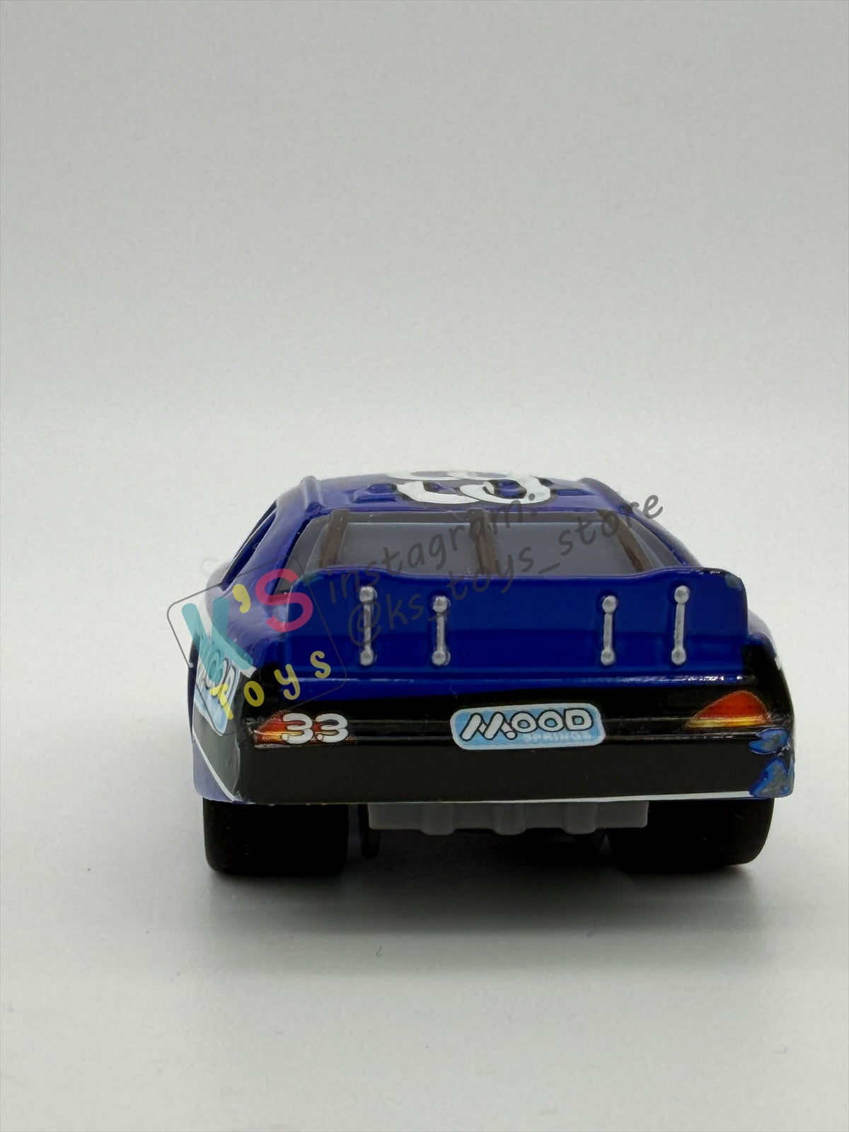 PRE-OWNED / LOOSE DISNEY PIXAR CARS - "CHUCK ARMSTRONG / MOOD SPRINGS RUBBER TIRES" CARS SYNTHETIC RUBBER TIRES SERIES - NEAR MINT CONDITION