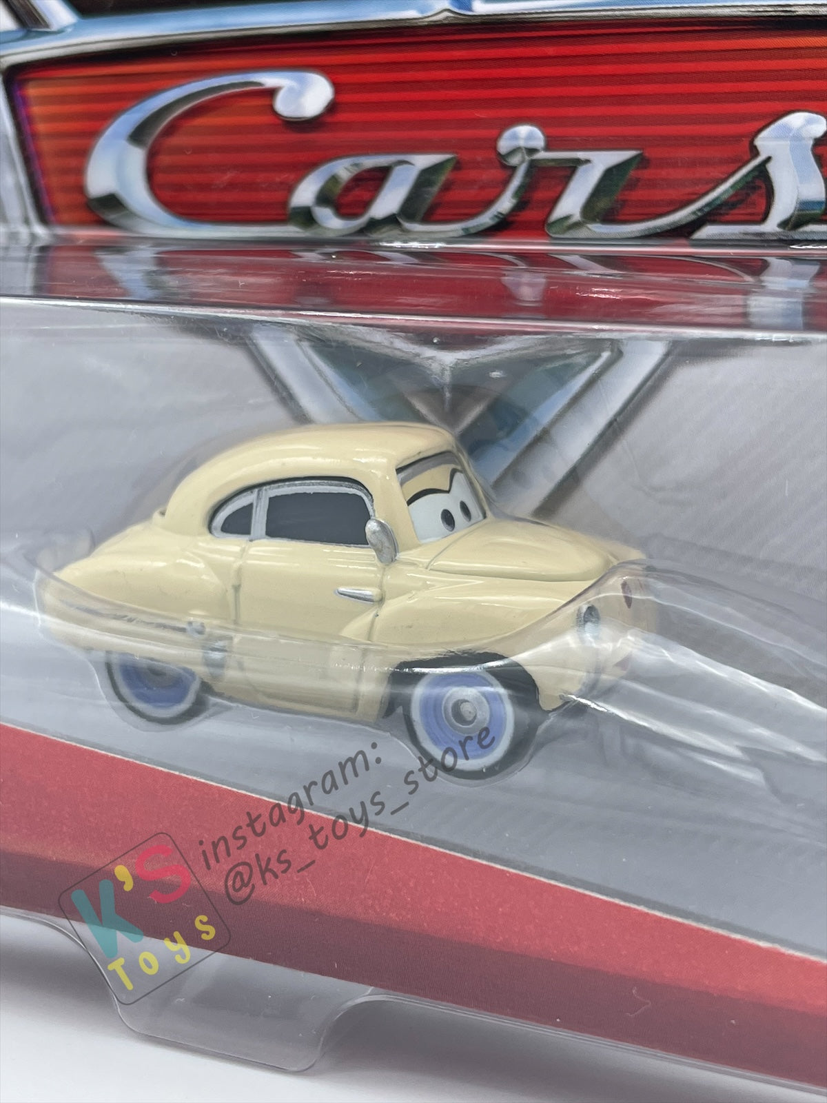 DISNEY PIXAR CARS BY MATTEL 1:55, MAMA TOPOLINO (UNIBODY VARIANT) - FESTIVAL ITALIANO SERIES - BNIP