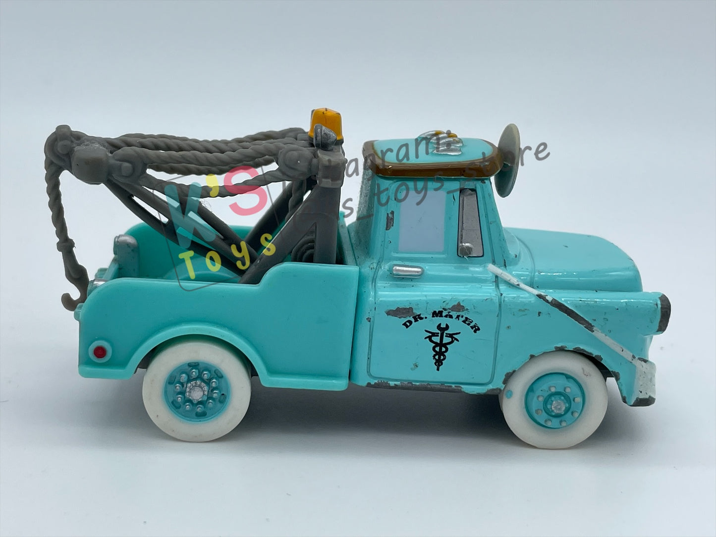 PRE-OWNED / LOOSE DISNEY PIXAR CARS BY MATTEL - "DR. MATER" - RESCUE SQUAD MATER SERIES - PLAYED WITH CONDITION - READ DESCRIPTION!!!!!!!!!!!