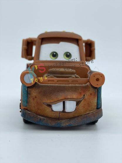 PRE-OWNED / LOOSE DISNEY PIXAR CARS BY MATTEL - "RACE TEAM MATER" - CARS 2 SERIES - NEAR MINT CONDITION - READ DESCRIPTION!!!!!!!!!!!