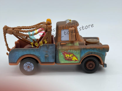 PRE-OWNED / LOOSE DISNEY PIXAR CARS BY MATTEL - "RACE TEAM MATER" - CARS 2 SERIES - NEAR MINT CONDITION - READ DESCRIPTION!!!!!!!!!!!