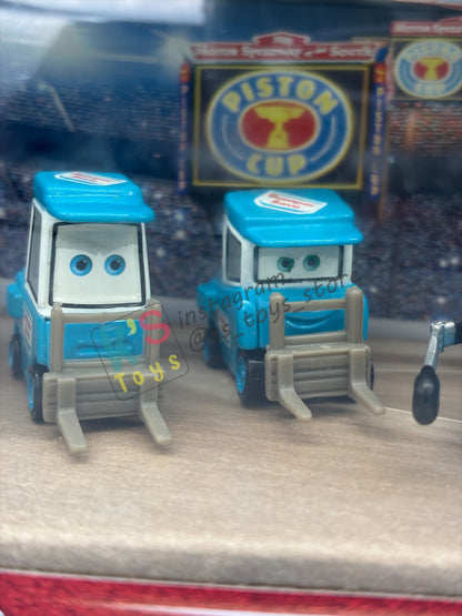RARE DISNEY PIXAR CARS BY MATTEL, TEAM CREW BUMPER SAVE - BNIP - READ DESCRIPTION!!!!!