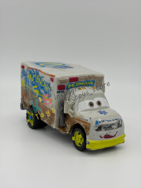 PRE-OWNED / LOOSE DISNEY PIXAR CARS - "DR DAMAGE" THUNDER HOLLOW SERIES - GOOD CONDITION - READ DESCRIPTION!!!!!!