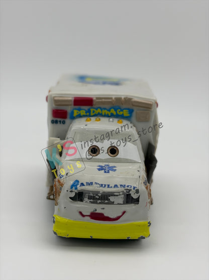 PRE-OWNED / LOOSE DISNEY PIXAR CARS - "DR DAMAGE" THUNDER HOLLOW SERIES - GOOD CONDITION - READ DESCRIPTION!!!!!!