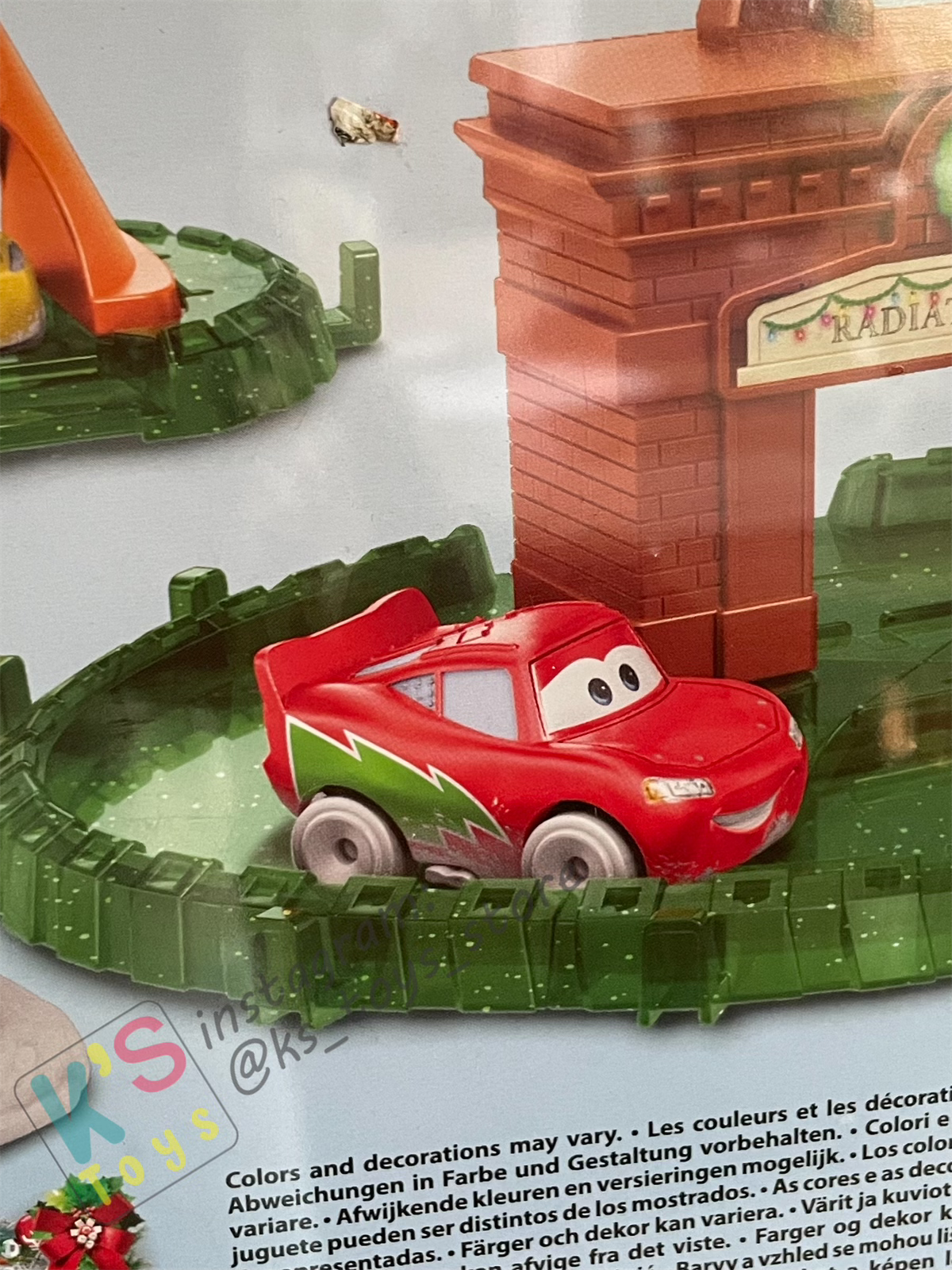 2024 ADVENT CALENDAR OF MINI RACERS DISNEY PIXAR CARS BY MATTEL - BNIP