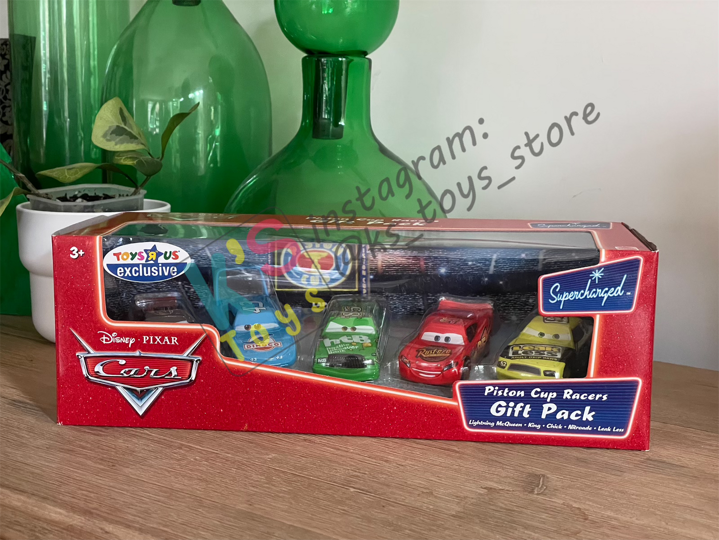 Gift Set Disney Pixar Cars 1:55 - 5-Pack Piston Cup Racers Supercharged; Nitroade, The King, Chick Hicks, Lightning McQueen (without Rusteze Sticker) and Leak Less - BNIP