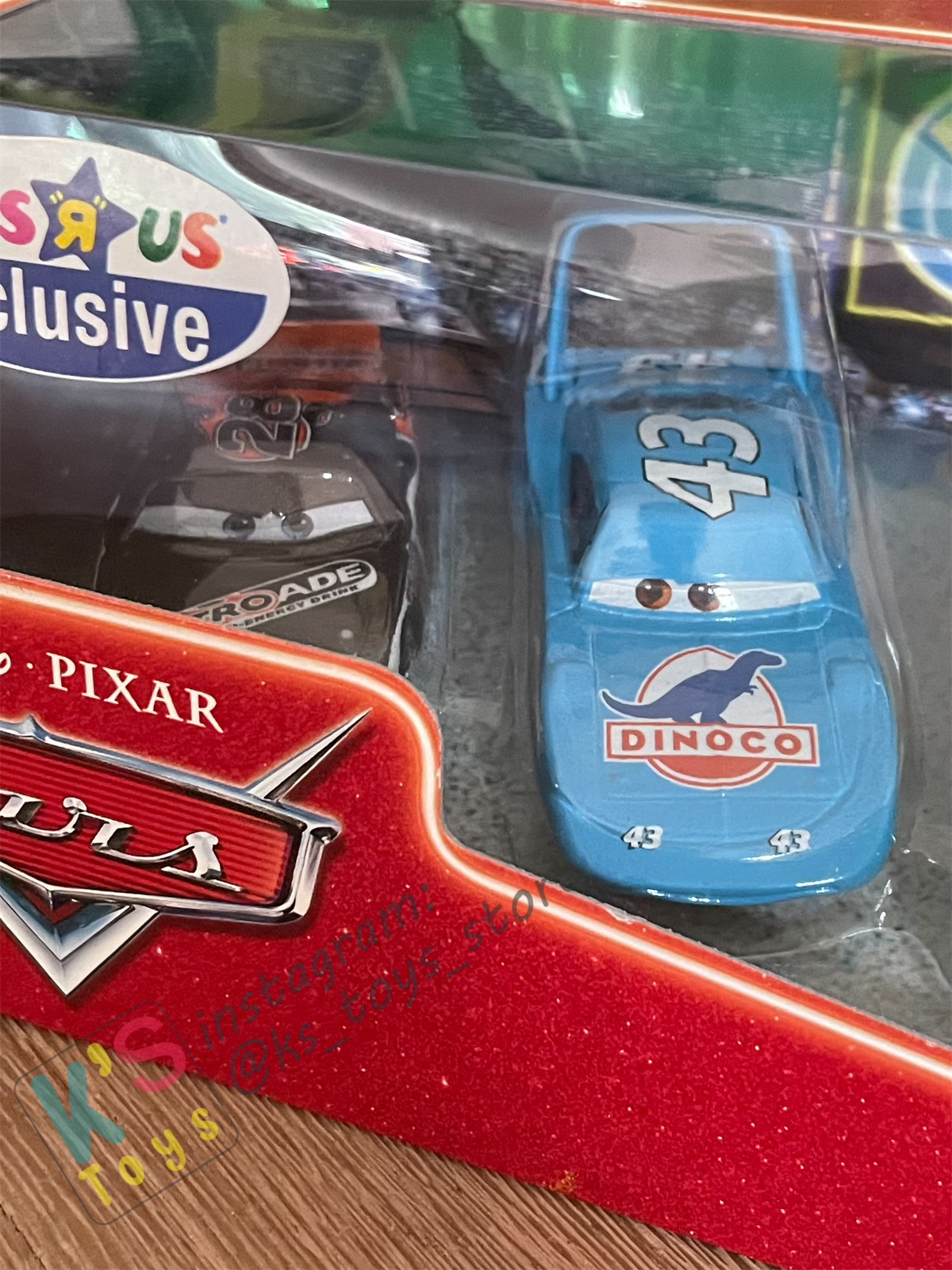 Gift Set Disney Pixar Cars 1:55 - 5-Pack Piston Cup Racers Supercharged; Nitroade, The King, Chick Hicks, Lightning McQueen (without Rusteze Sticker) and Leak Less - BNIP