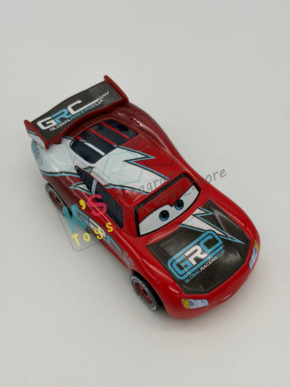 PRE-OWNED / LOOSE DISNEY PIXAR CARS - "GRC LIGHTNING MCQUEEN" GRC SERIES - NEAR MINT CONDITION - READ DESCRIPTION!!!!!!