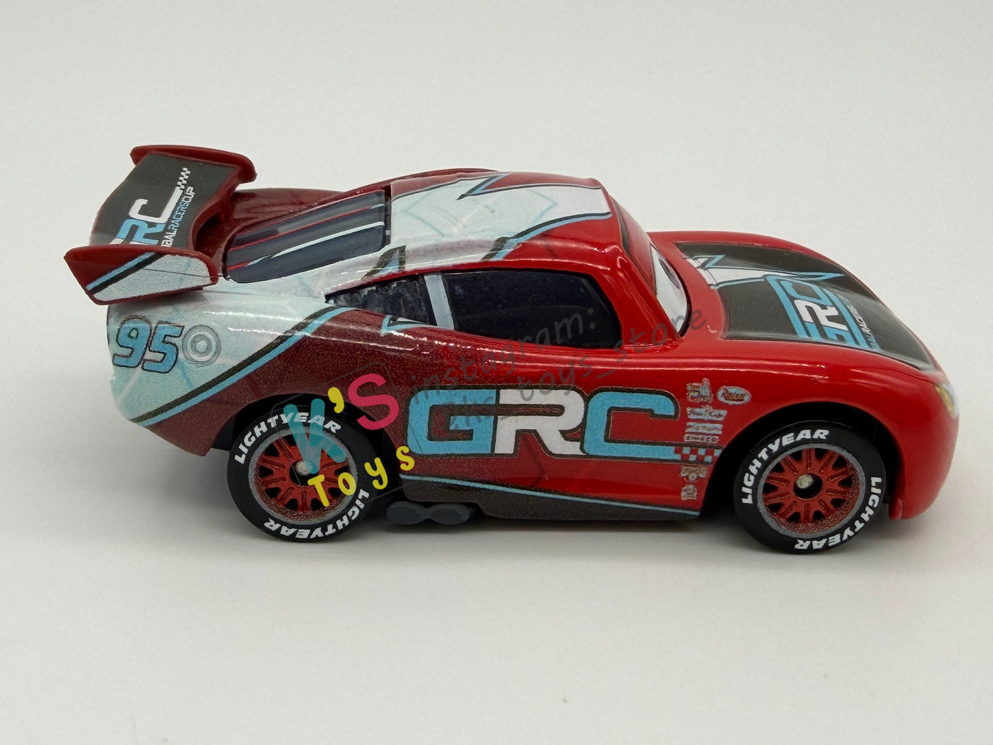 PRE-OWNED / LOOSE DISNEY PIXAR CARS - "GRC LIGHTNING MCQUEEN" GRC SERIES - NEAR MINT CONDITION - READ DESCRIPTION!!!!!!