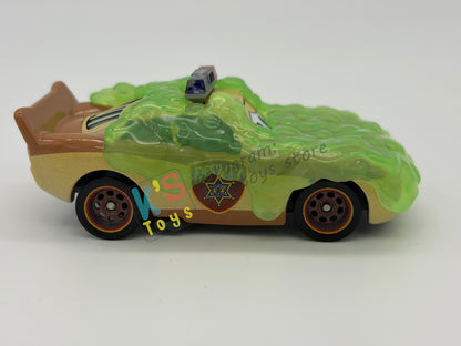 PRE-OWNED / LOOSE DISNEY PIXAR CARS BY MATTEL - "SLIME LIGHTNING MCQUEEN DEPUTY HAZARD" CARS ON THE ROAD SERIES - MINT / NEAR MINT CONDITION - READ DESCRIPTION!!!!!!!!!!