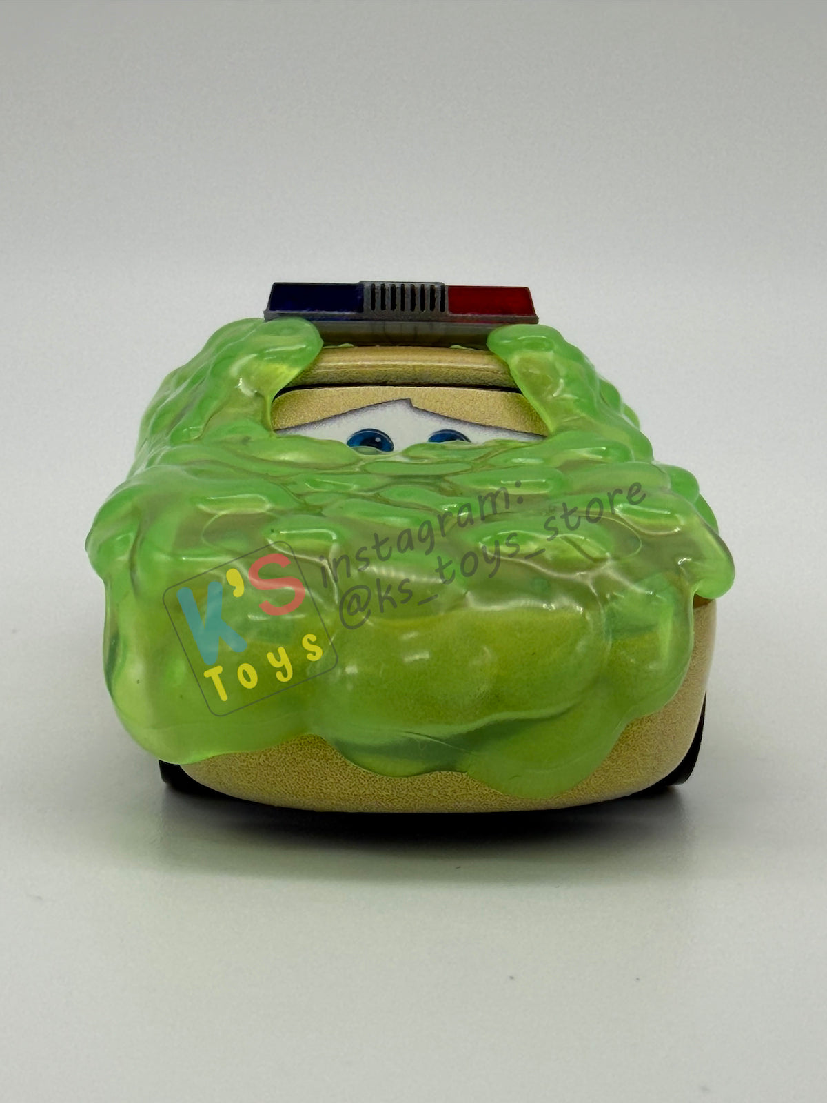 PRE-OWNED / LOOSE DISNEY PIXAR CARS BY MATTEL - "SLIME LIGHTNING MCQUEEN DEPUTY HAZARD" CARS ON THE ROAD SERIES - MINT / NEAR MINT CONDITION - READ DESCRIPTION!!!!!!!!!!