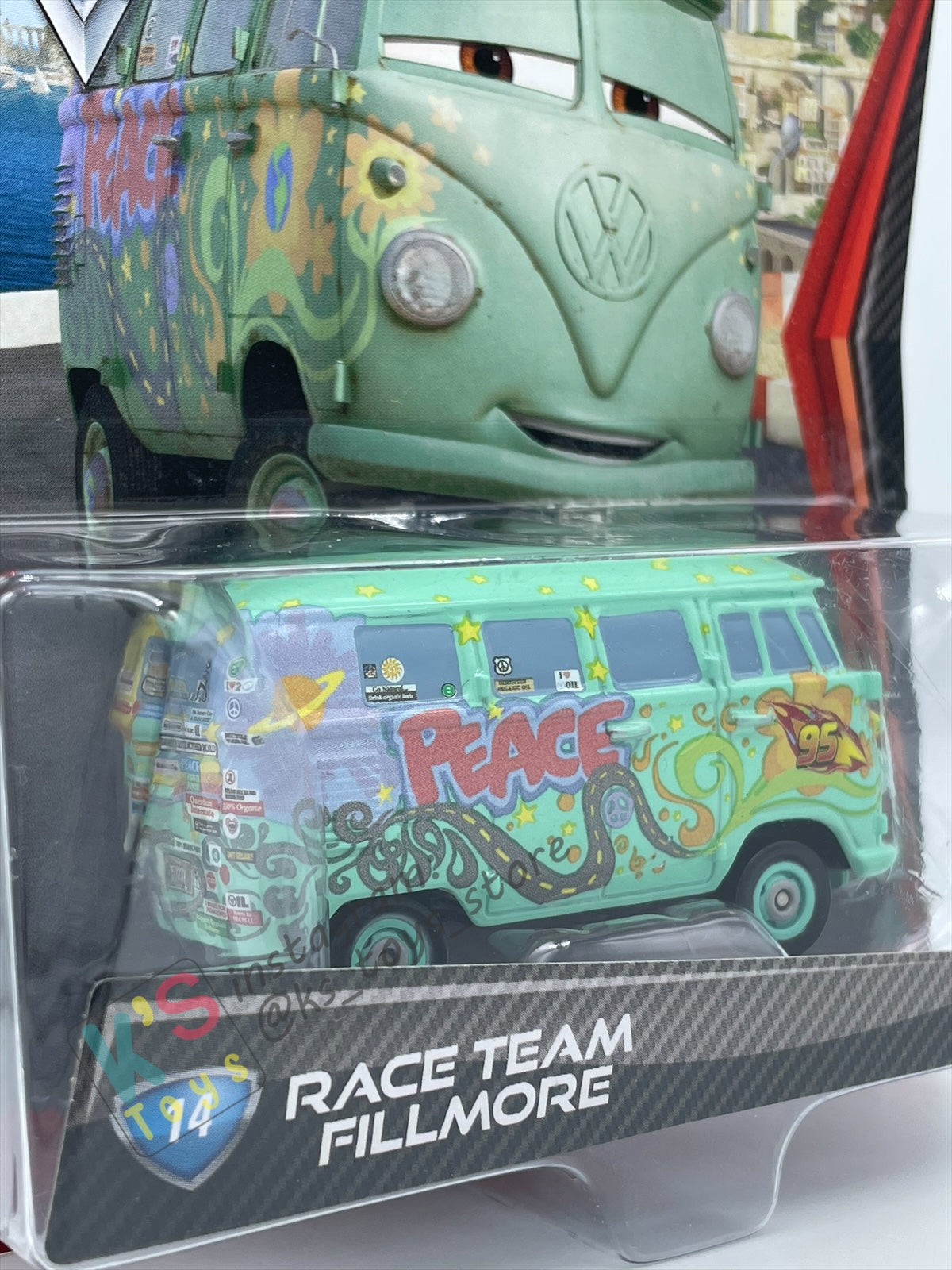 DISNEY PIXAR CARS BY MATTEL, "FILLMORE RACE TEAM" CARS 2 - BNIP